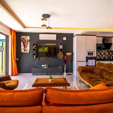 Deniz Ve Doga Manzarali Luks Islamlar Kalkan Villa