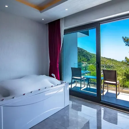Deniz Ve Doga Manzarali Luks Islamlar Kalkan Kas