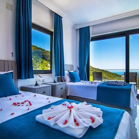 Deniz Ve Doga Manzarali Luks Islamlar Kalkan Villa Kas