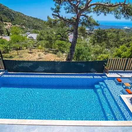 Deniz Ve Doga Manzarali Luks Islamlar Kalkan