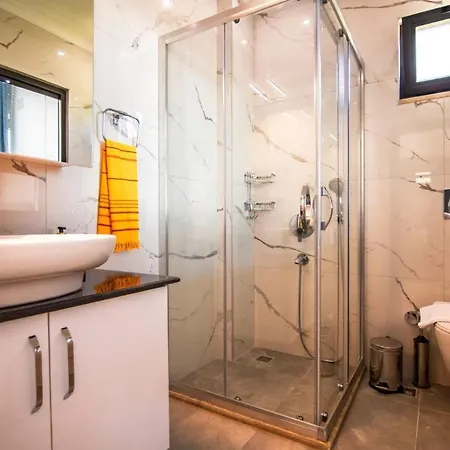 Willa Deniz Ve Doga Manzarali Luks Islamlar Kalkan *